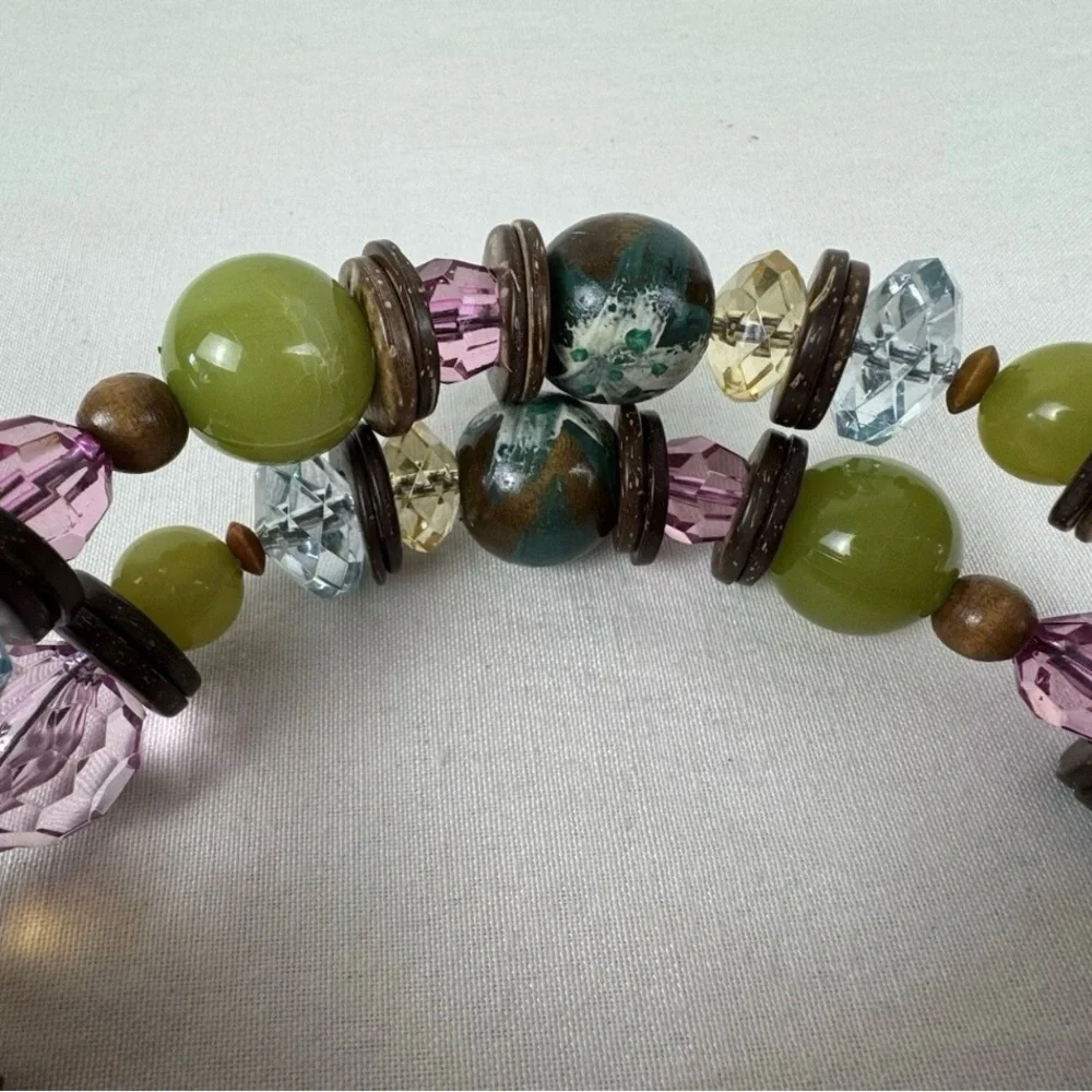 Cappelli Straworld Fuchsia Tote with Beaded Handle - Picture 10 of 12